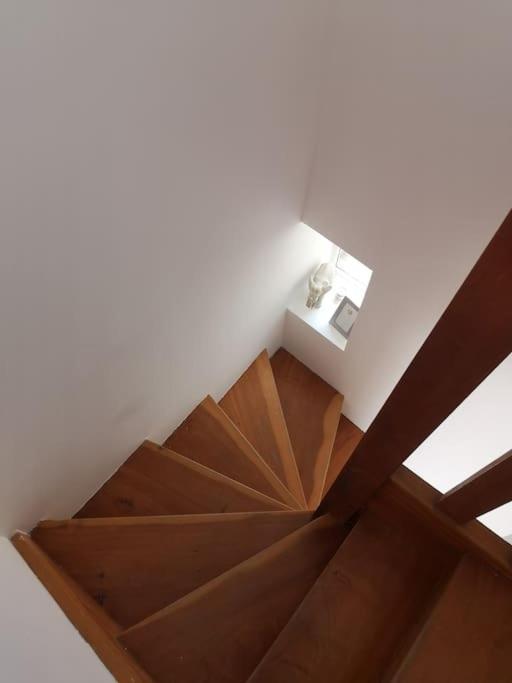 Maison De Ville Chaleureuse Au Coeur De Bayeux Ngoại thất bức ảnh